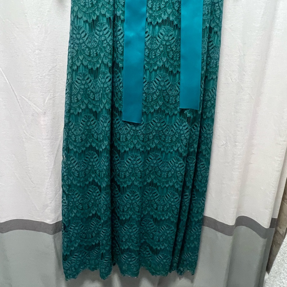 A Night in Paris - Dainty Jewells Dress - Picture 2 of 8